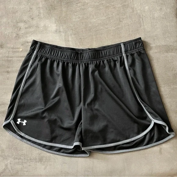 Under Armour Shorts Under Armour Womens Heat Gear Shorts Xl